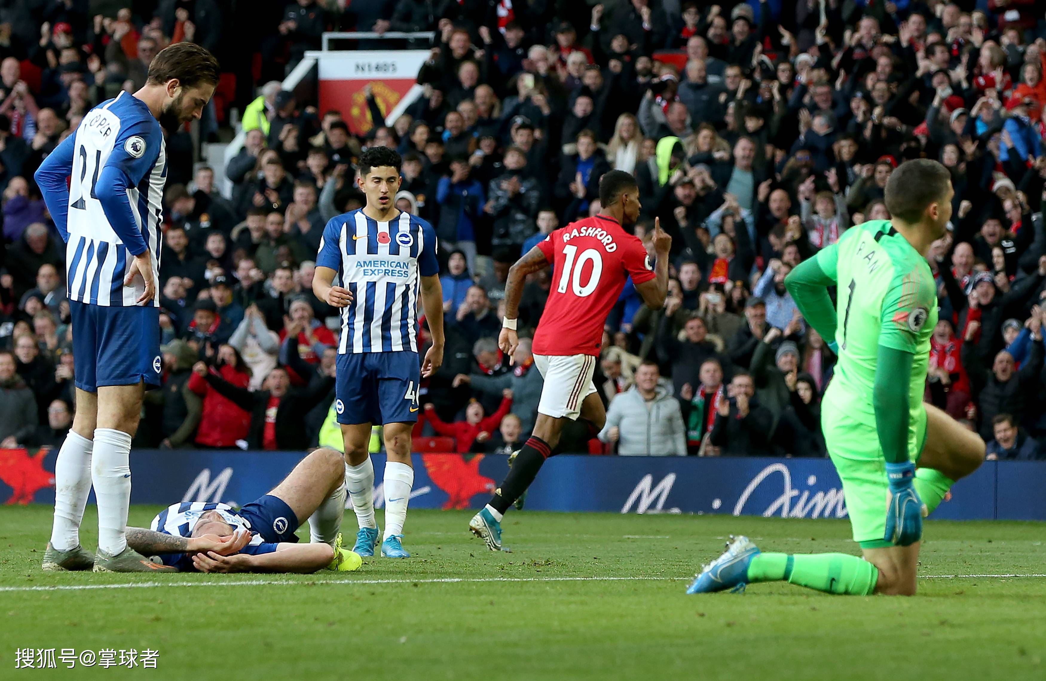 国际足坛中 国际足坛中